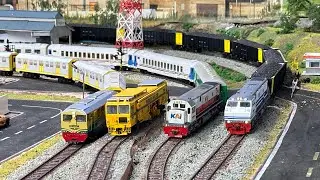 Rombongan kereta api KAI gerbong panjang CC204,CC201,BB300 & Kereta MTT menikung tajam hingga anjlok
