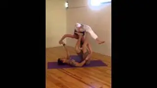 #Workshop #Acroyoga Pops = transiciones con salto