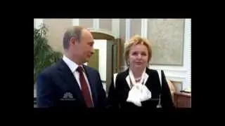 Putin announces divorce