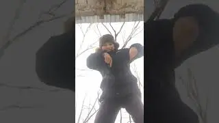 желе меня оглушили хватит говорить дядечка пошёл отсюда