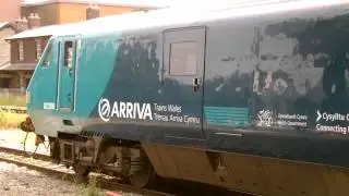Prestatyn 27.7.2013 - ATW DVT 82306 & Class 67 67001 Summer Relief Service