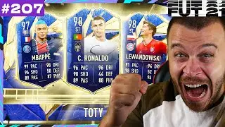 FIFA 21 MY TEAM OF THE YEAR (TOTY) ATTACKERS PACK OPENING! WE PACKED 3 WALKOUTS!!!
