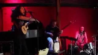 Ourida 'Deux guitares' (w/Jonathan Levy & Joe Hertenstein)