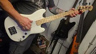 Squier Bronco: upgraded grease bucket vtg ceramic cap harness, pickup, bridge, strings. DEEEP?