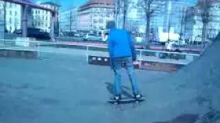 Peake-Skater 0                (amateur-video!).mp4
