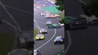 MASSIVE spin-out in the middle of the track! 😳