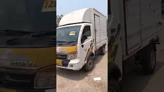 goods carrier for sale