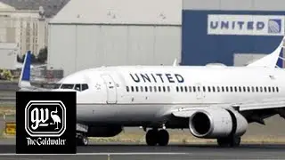 Deranged Pilot Terrifies his Passenger with Impending Doom Announcement - 50 Deplane