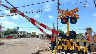 TRIAL ERROR! Palang Ganda Terbaru Perlintasan Kereta Api Double Alarm LEN & Sirine Siemens Amerika 