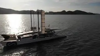 Un catamarán da la vuelta al mundo impulsado por el sol, el viento y el hidrógeno