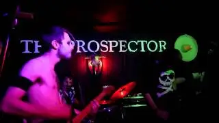 The Shitfits - Teenagers From Mars LIVE HD (2011) Halloween Long Beach