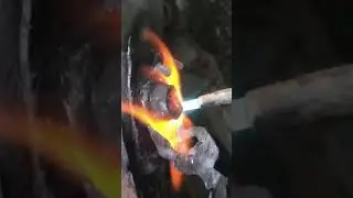 removing &ldquo;rusty bolt&rdquo; with HEAT (acetylene torch)