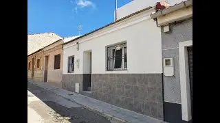 R9111D A 3 bed 2 bath Spanish style bungalow, Benijofar, Costa Blanca South 145,000 euros