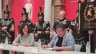 #LINARES ( Ja&eacute;n ) 𝐏𝐑𝐄𝐒𝐄𝐍𝐓𝐀𝐂𝐈𝐎́𝐍 𝐃𝐄𝐋 𝐋𝐈𝐁𝐑𝐎 