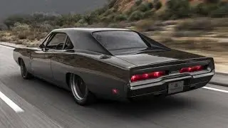 Classic Muscle Car Showdown:1970 Dodge Charger vs.1970 Dodge Challenger Which Legend Reigns Supreme?