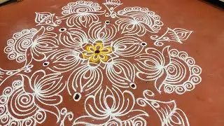 ✨ Elegant Floral Kolam with Traditional White Line #creativemuggulu #beautifulmuggulu 