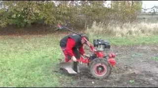 Malotraktor VARI GLOBAL + jednostranný pluh APJ-018P - L