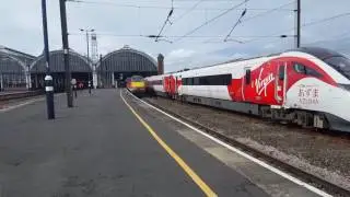 82218+91132 working the 1Y44 Newcastle to London Kings Cross