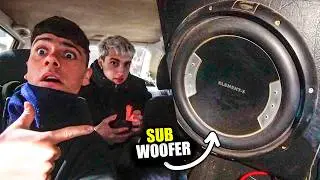 FUCKING AROUND WITH CIRIAX'S NEW SOUND SYSTEM!