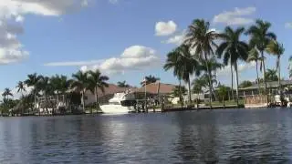 Cape Coral Backyard Life