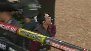 Marco Eguchi rides Stunt Man Ray for 91 points (PBR)