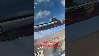Как снять щетку заднего стеклоочистителя