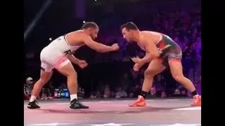 Michael Chandler Destroys Chad Mendes
