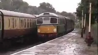 D5310 Arriving At Ramsbottom 31/08/07