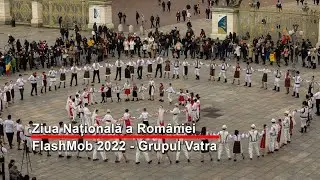 Grupul Vatra - Flashmob cu dansuri românești în inima orașului Torino