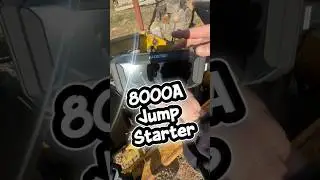 Пусковое устройство Auxito 8000A. Подходит для 12-литровых дизельных и всех бензиновых двигателей...
