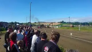 Traktor pulling Nossum 2017 (MF Iron Power.)