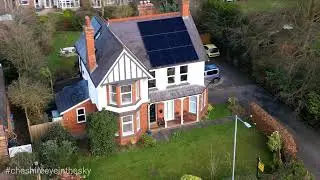 The Hive at 52 - Weaverham's bed and breakfast