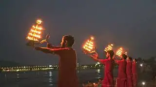 ​#Rishikesh #GangaAarti #Spirituality #TravelIndia #Uttarakhand #Ganges #Yoga Capital