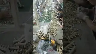 Floor heating manifold assemble