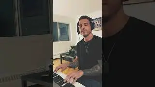 TINI x Maria Becerra - Mi&eacute;nteme (Piano Jam)