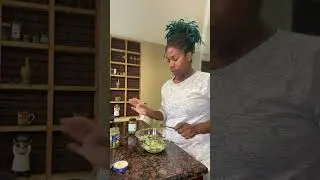 Pesto Zucchini Noodles #zucchini #mealprep #lifestyle
