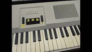 PilleFest - Retro electronic track using USRR-made analog monosynth