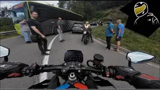Bus blocks street | M1000R  | Aprilia RSV4