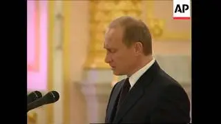 Putin meets ambassadors, comments on terrorism