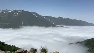 Tum Badlon Si Bahna Main Parvat Sa Banu | Romantic Poetry Video | Clouds Mountains Rain