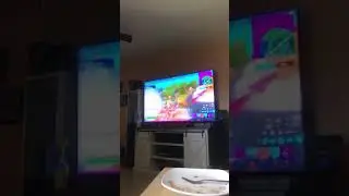 Rokefn is cracked on fortnite is me andrew 🔥🔥🔥🔥🔥🔥 he be live later on around them dababy pop