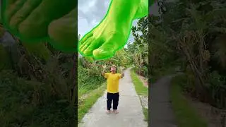 Mr 99cm Almost Crushed by Hulk's Giant Foot 🦶🏼🙊