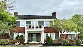 719 W Broad Street, Newton Falls, OH Presented by J.B. Spencer.
