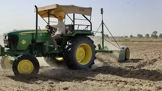 John Deere 5050E | Laser leveler | C1 gear 1400 RPM