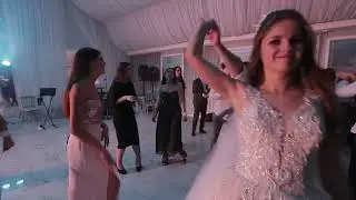 Dj pentru nunta, cumătrie, bal de absolvire.Диджей на свадьбу,куматрию Кишинев.+37379886716
