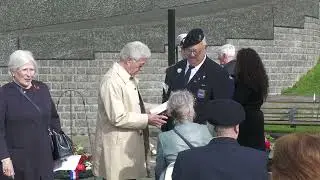 Koopvaardij herdenking 4 mei 2024 bij de boeg in Rotterdam