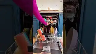 I tilt the top rack of my dishwasher so dishes come out#dishwasher #cleaningtips #dishes #coffeemugs