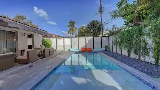 MIAMI  GORGEOUS HOUSE FOR SALE 646 NE 83rd St , Miami FL 33138