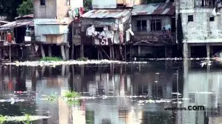 Wiesltours - Slums of Manila - Dirty River Part2