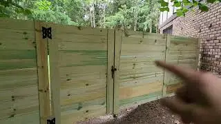 No quality, Gate Hardware?! 😳 | horizontal wood Fence | West Michigan